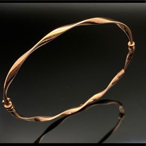 14K Twist Rose Gold Bangle Bracelet